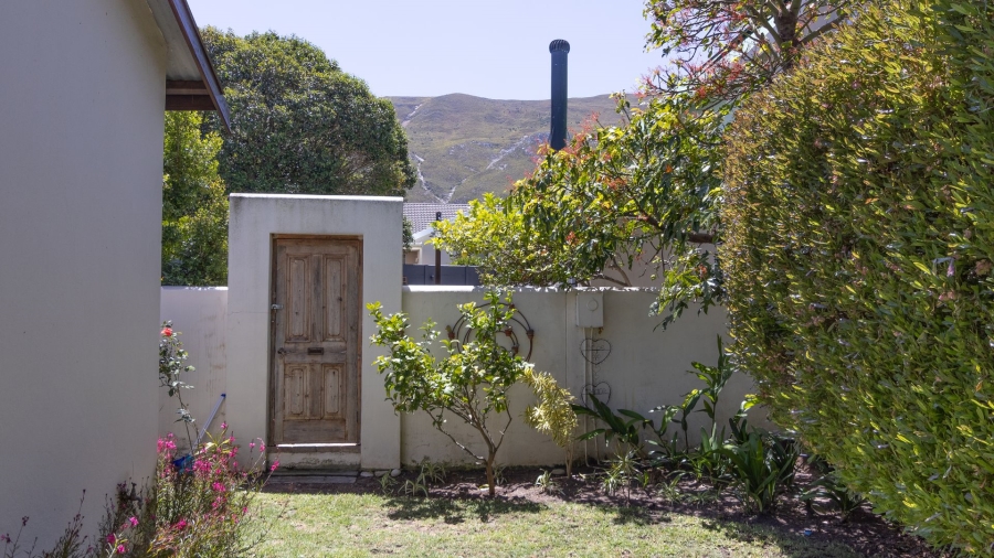 4 Bedroom Property for Sale in Onrus Western Cape